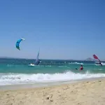 Ξενοδοχείο με διαμερίσματα Kolona Μικρή Βίγλα
