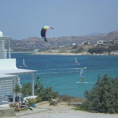 Kolona Studios Aparthotel Mikri Vigla