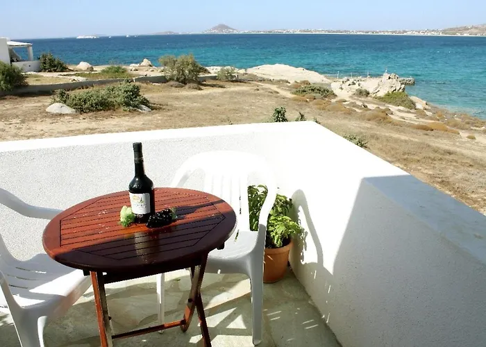 Kolona Studios Aparthotel Mikri Vigla