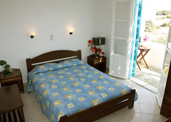 Kolona Studios Aparthotel Mikri Vigla