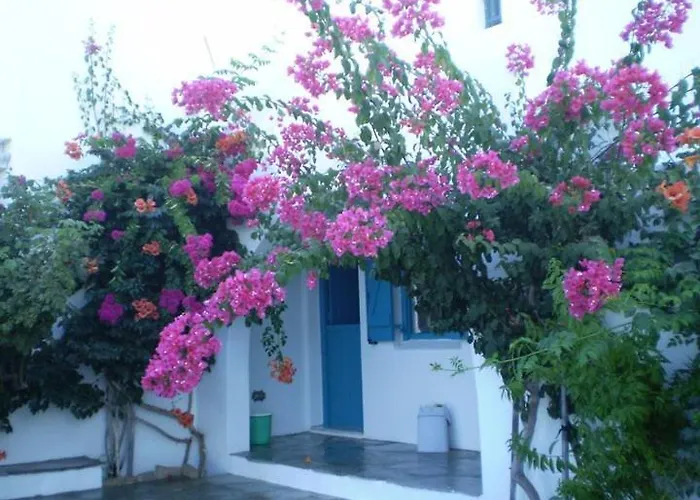 Kolona Apartmanhotel Mikrí Vígla