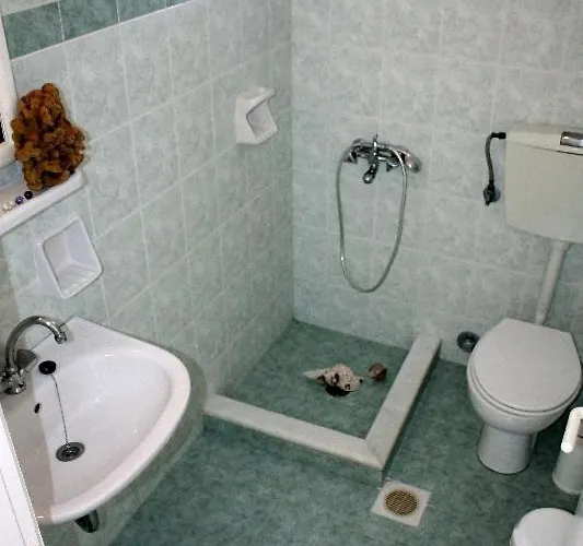 Kolona 3* Mikrí Vígla