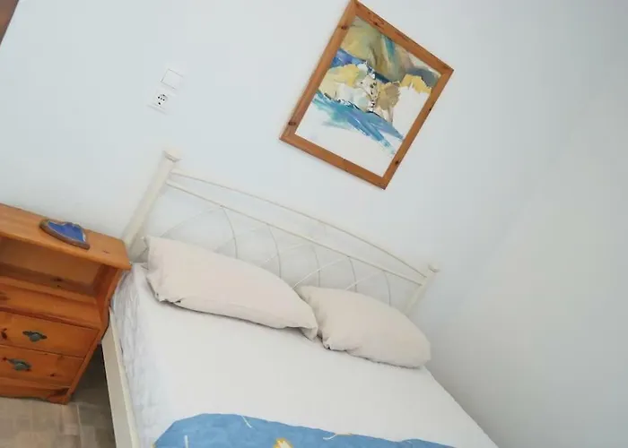 Kolona 3* Mikrí Vígla